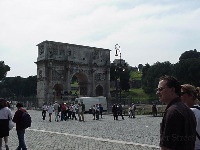 Collesium or Arch of Constantine 07.jpg